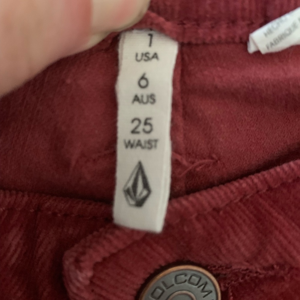 Volcom cords - Picture 3 of 3